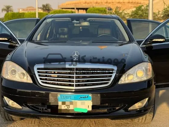 مرسيدس S500 موديل 2008 فابريكة عدا اكصدامين