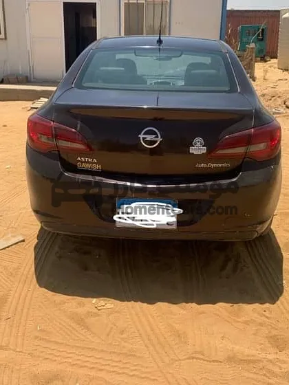 أوبل أسترا 2013 كوزمو أعلى فئة أوتوماتيك