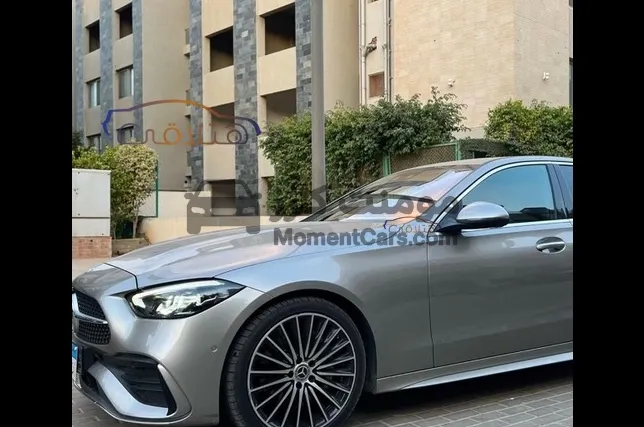 مرسيدس C200 موديل 2022 اتوماتيك