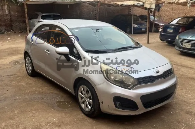كيا ريو 2014 اتوماتيك رخصة 3 سنين