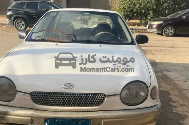 تويوتا كورولا 1999 مانيوال حالة ممتازة كاوتش جديد