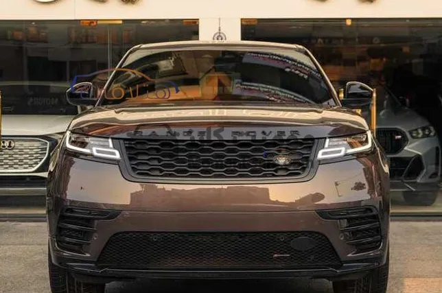 لاند روفر فيلار 2023 أتوماتيك للبيع