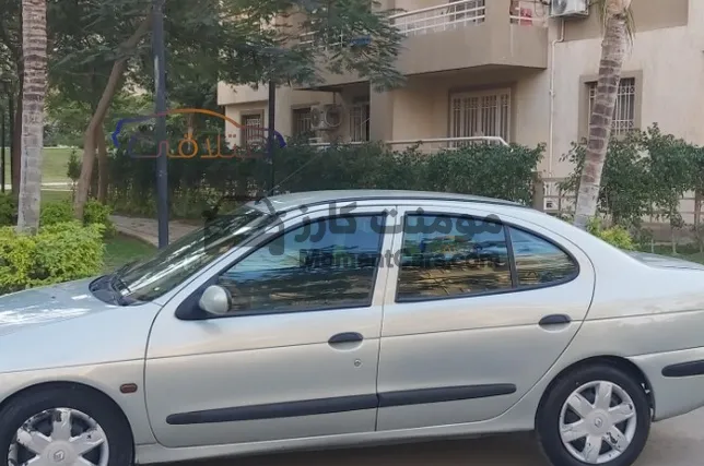 رينو ميجان 2001 مانيوال حالة نادرة للبيع