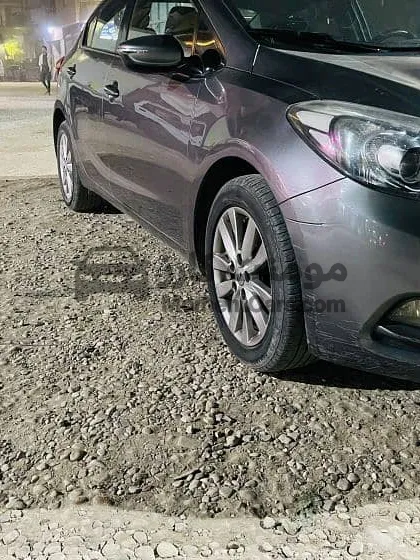 كيا سيراتو 2015 كاملة مفتاح برا وجوا للبيع