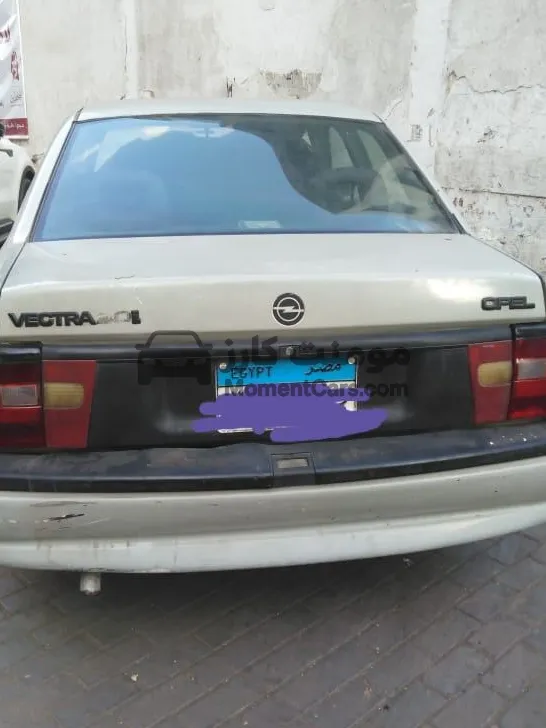 أوبل فيكترا 1994 اتوماتيك حالة نادرة للبيع