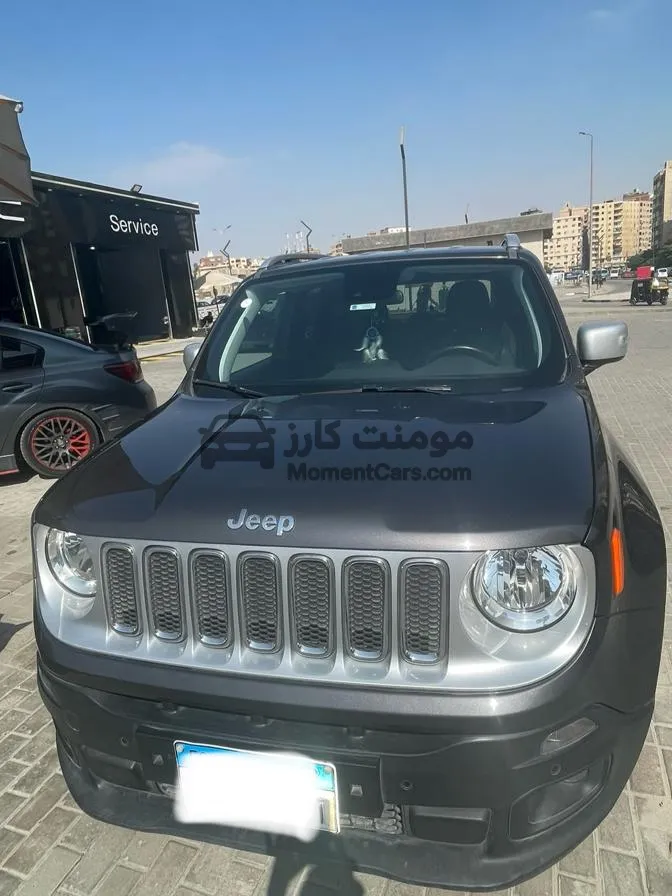 جيب رينيجيد 2018 اتوماتيك - عداد قليل وحالة ممتازة