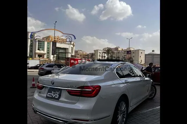 بي ام دبليو 730 فول اوبشن 2018