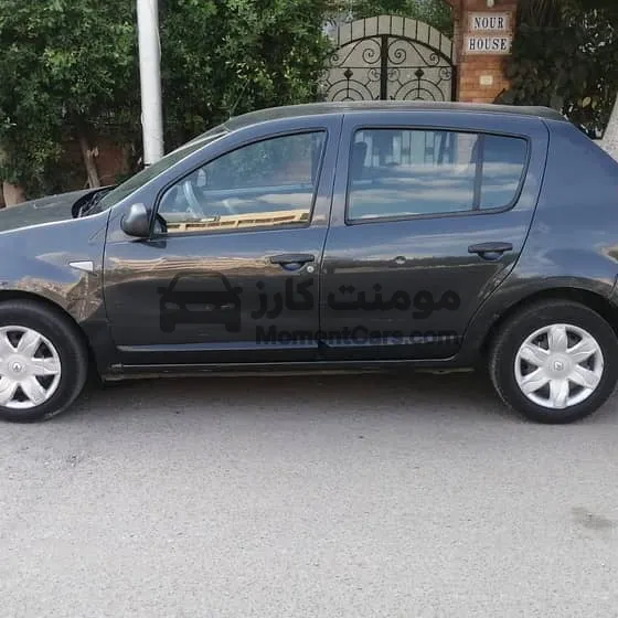 رينو سانديرو 2011 مانيوال فابريكة حالة ممتازة للبيع