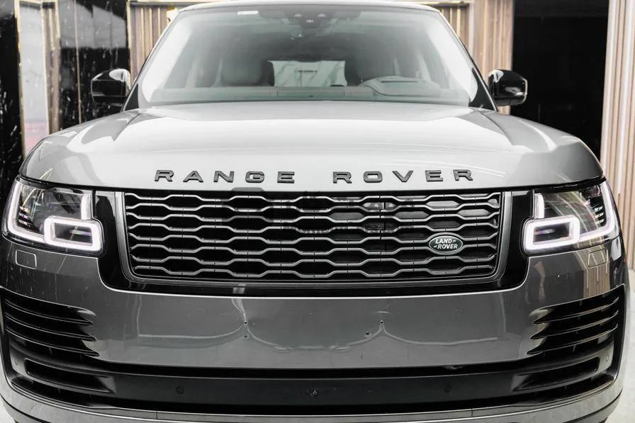 لاند روفر 2021 SUV 530 حصان للبيع