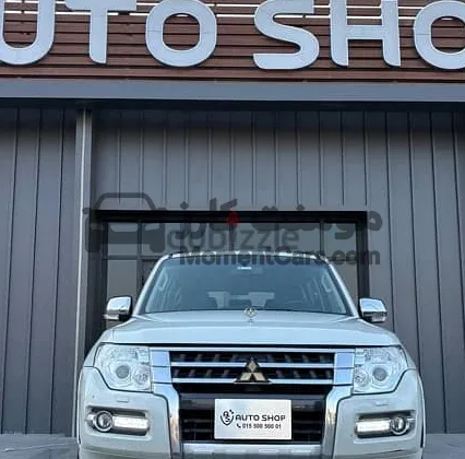 ميتسوبيشي باجيرو GLS 2018 مستعملة للبيع