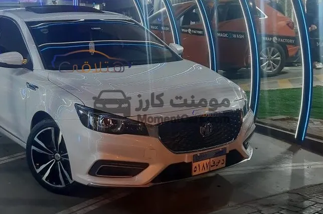 MG 6 2022 أعلى فئة LUX فرش أسود فابريكة بالكامل