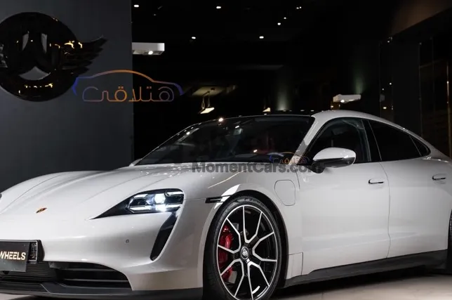 بورش تايكان 2024 كوبيه للبيع