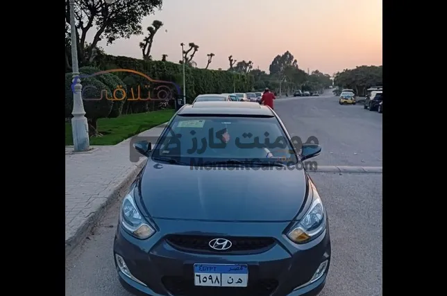 هيونداي أكسنت RB 2021 فئة ثانية فتحة سقف