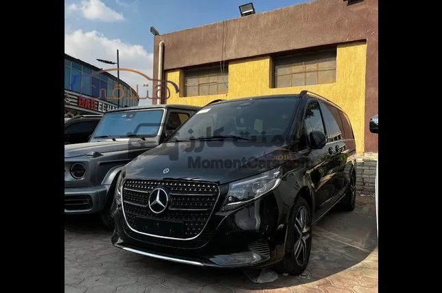 مرسيدس V300 2025 اتوماتيك ميني فان