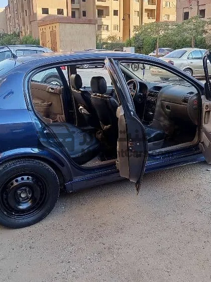 أوبل أسترا 2005 مانيوال سيدان للبيع