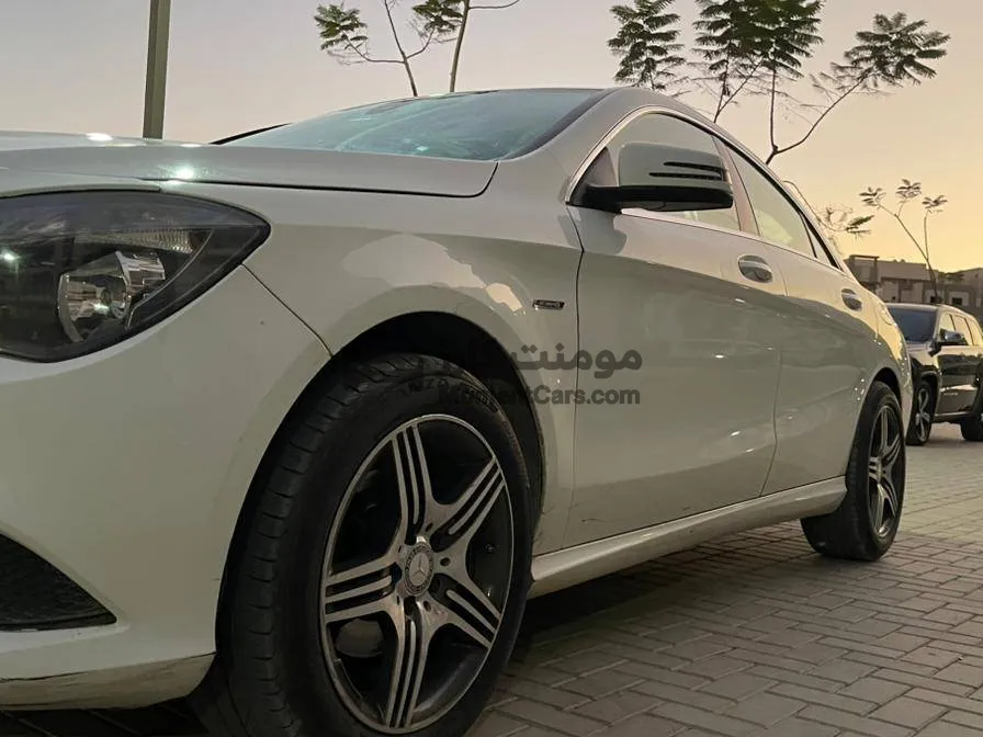 مرسيدس CLA 180 موديل 2015 AMG للبيع