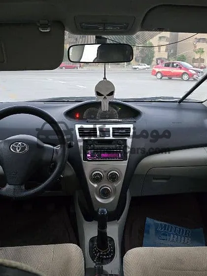 تويوتا ياريس 2007 سيدان مانيوال للبيع