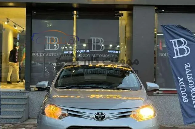 تويوتا ياريس 2015 اتوماتيك للبيع