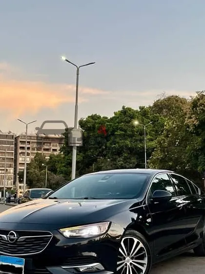 أوبل أنسيجنيا 2019 توب لاين للبيع 90 ألف كم