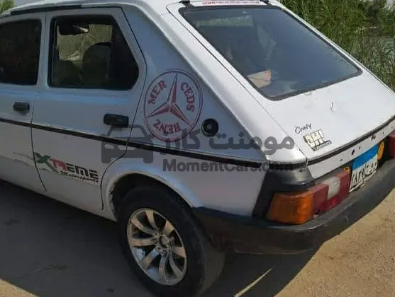 فيات 127 موديل 1982 بحالة جيدة للبيع