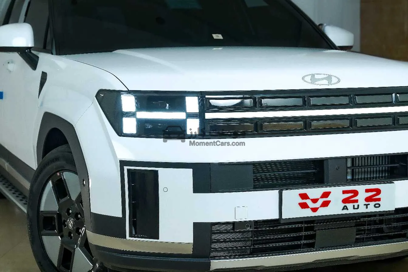 هيونداي سانتافي 2025 هايبرد VIP كاملة 7 راكب