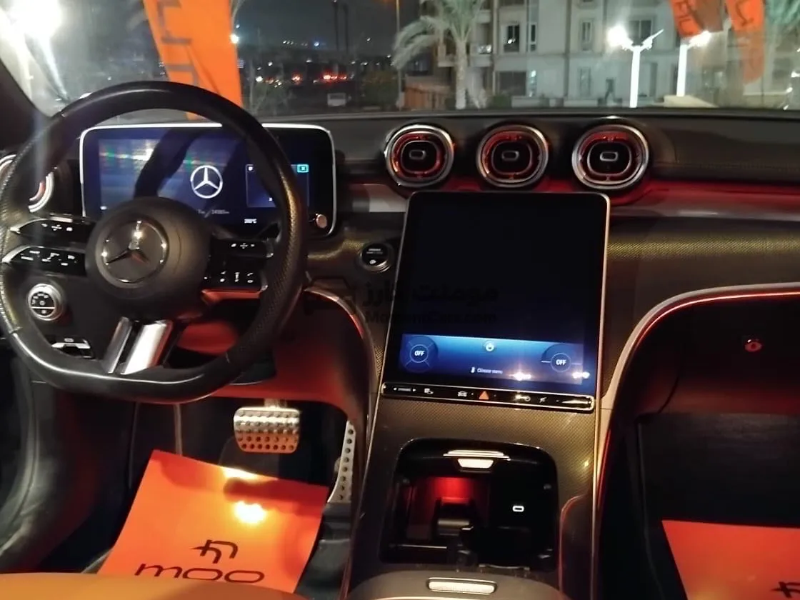 مرسيدس C200 2023 اتوماتيك سيدان للبيع