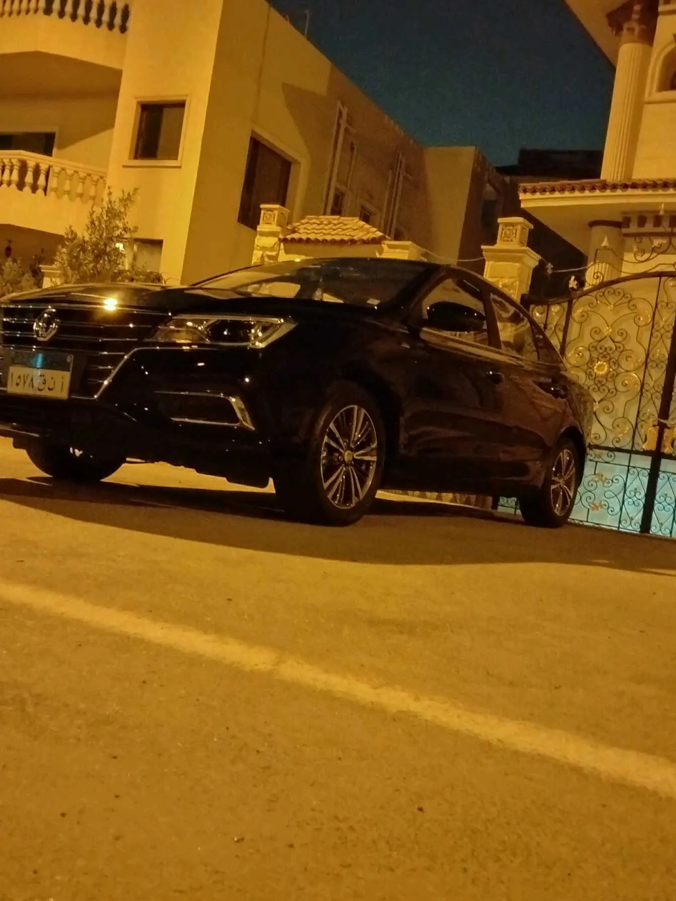 إم جي 5 2021 اتوماتيك سيدان للبيع