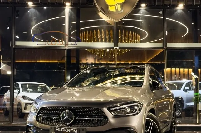 مرسيدس GLA 200 موديل 2021 أتوماتيك
