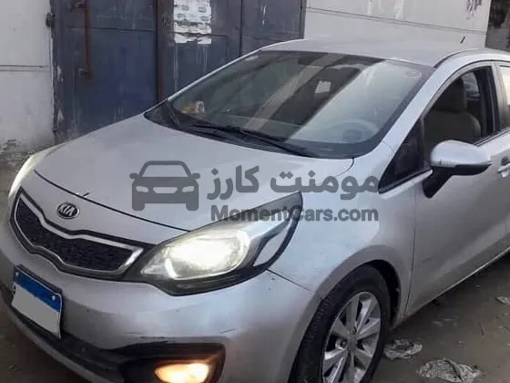 كيا ريو 2013 اتوماتيك حالتها محترمة