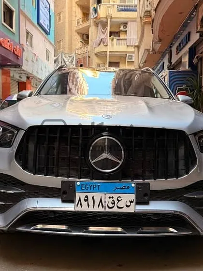 مرسيدس GLE 450 2023 كاملة أتوماتيك 46 ألف كم
