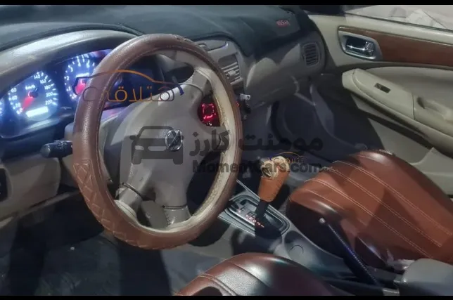 نيسان صني 2009 سوبر صالون اتوماتيك للبيع