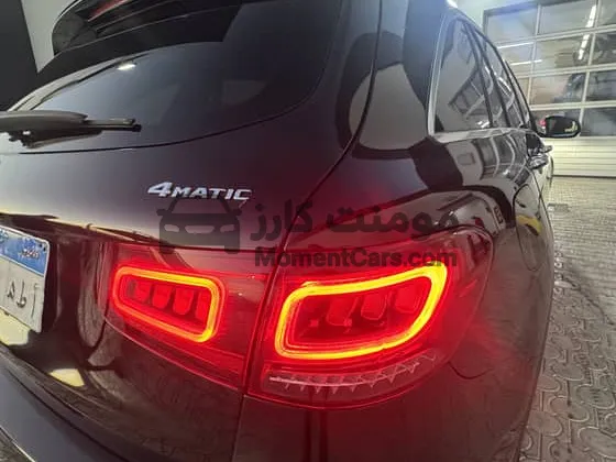 مرسيدس GLC 300 2021 AMG Pack - 68 ألف كم - صيانات توكيل