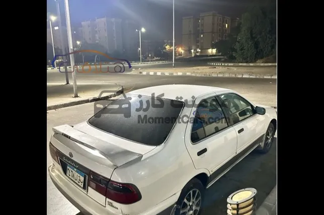نيسان صني 2000 مانيوال حالة جيدة للبيع