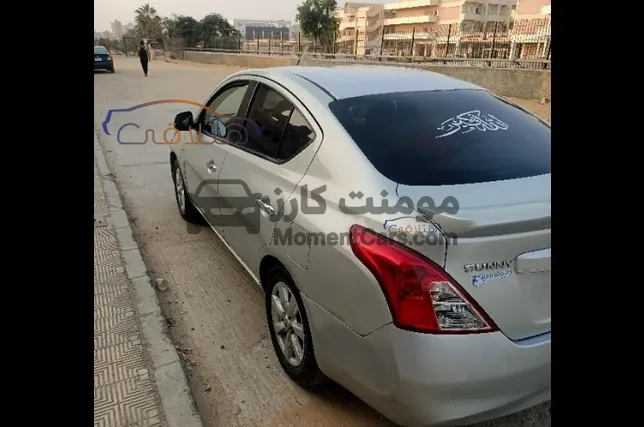 نيسان صنى سيدان 2013 أتوماتيك للبيع