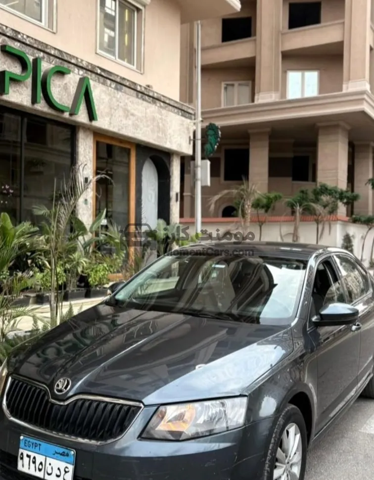 سكودا اوكتافيا 2015 اوتوماتيك 1600 سي سي للبيع