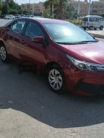 تويوتا كورولا 2019 فئة أولى جلد اتوماتيك