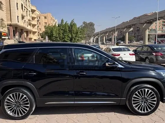 جيتور X90 بلس 2024 أعلى فئة 7 راكب للبيع