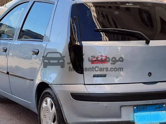 فيات بونتو 2003 مانيوال كاملة فتحة سقف