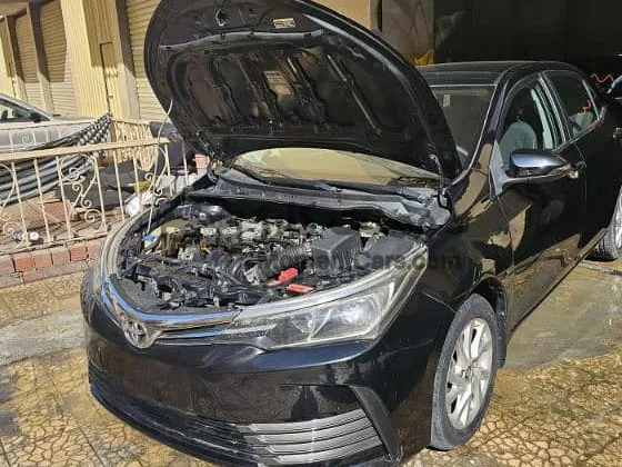 تويوتا كورولا 2017 فئة تانية عداد قليل للبيع