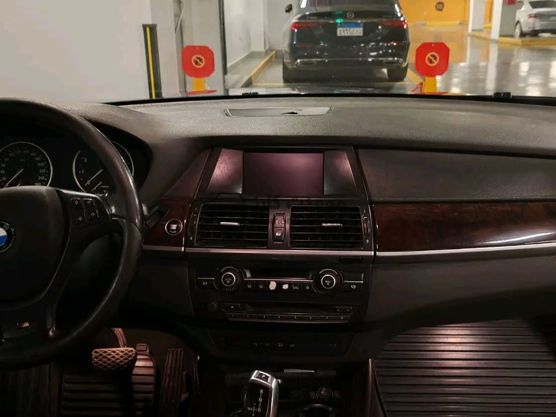 بي ام دبليو X5 2010 M Pack اتوماتيك للبيع