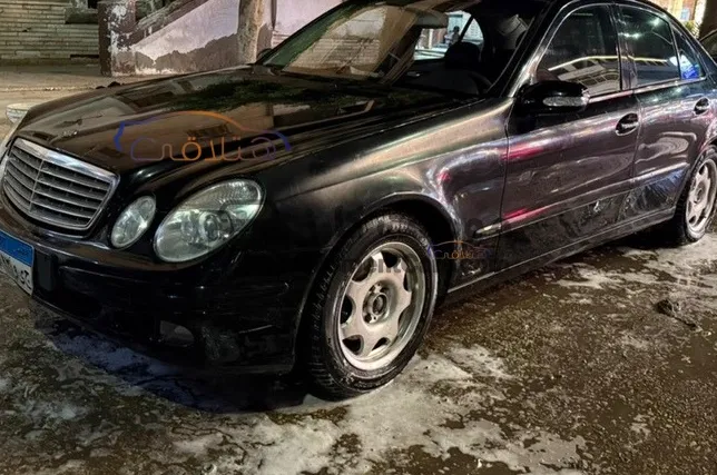 مرسيدس E200 كومبريسور 2003 أتوماتيك فرش جلد