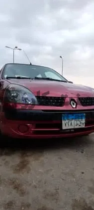 رينو كليو 2002 للبيع حالة ممتازة موتور جديد