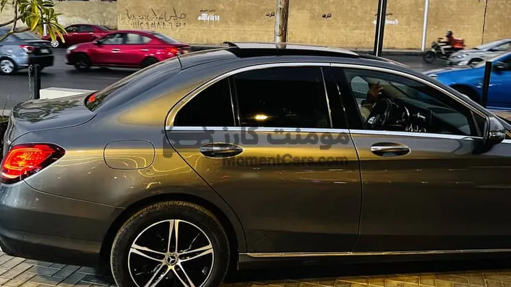 مرسيدس C180 موديل 2020 اوتوماتيك سيدان للبيع