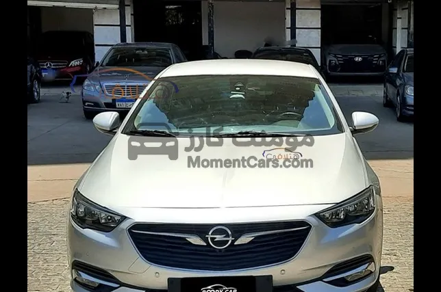 اوبل انسجنيا 2018 اتوماتيك سيدان للبيع