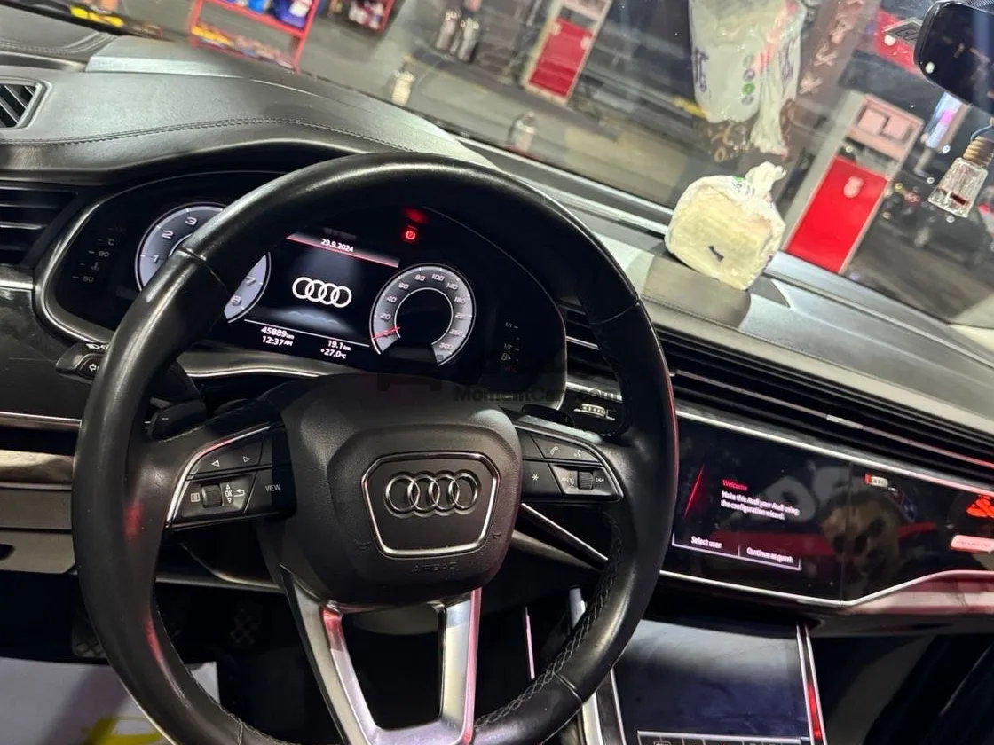 أودي Q7 2021 S Line للبيع 2000 سي سي أوتوماتيك