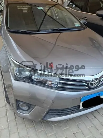 تويوتا كورولا 2016 الفئة الأولى فابريكا بالكامل للبيع