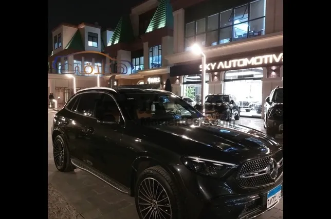 مرسيدس GLC 2024 هايبرد أوتوماتيك للبيع