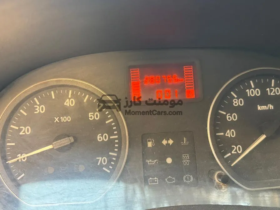 رينو سانديرو 2011 مانيوال هاتشباك للبيع