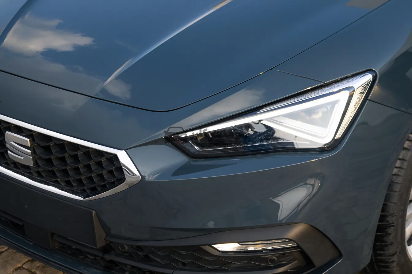 سيات ليون 2026 اتوماتيك هاتشباك جديدة