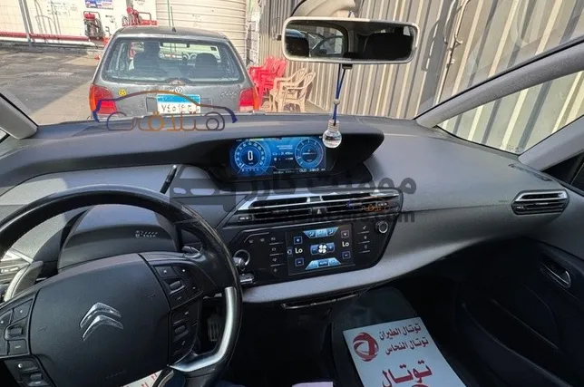 سيتروين C4 جراند بيكاسو 2016 اتوماتيك للبيع